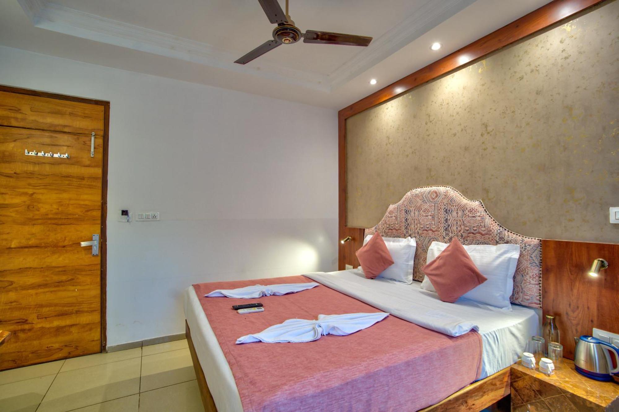 Hotel Sea Sapphire ,卡兰古特 外观 照片